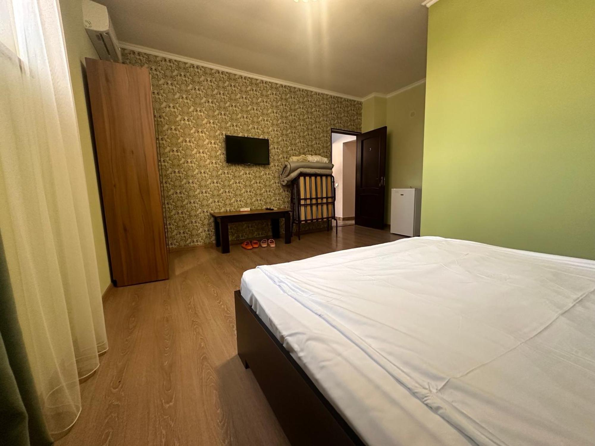 Feier Hotel Jerevan Eksteriør bilde